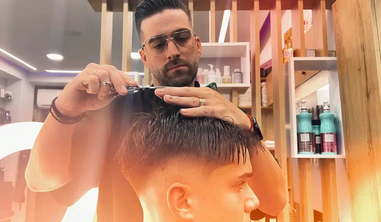 DS Hair Studio | Κομμωτήριο Καρδίτσα Hero